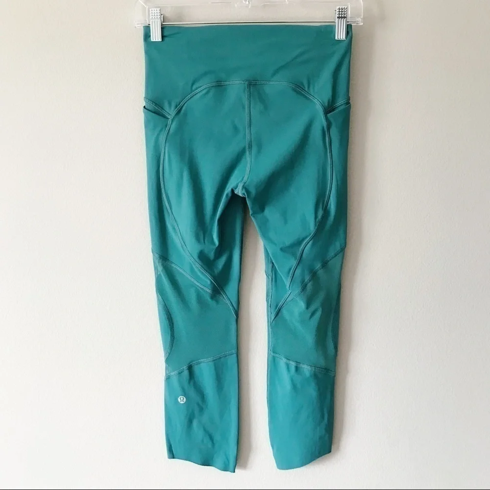 Lululemon On Pace Crop 21” Deep Cove Green Sz 4